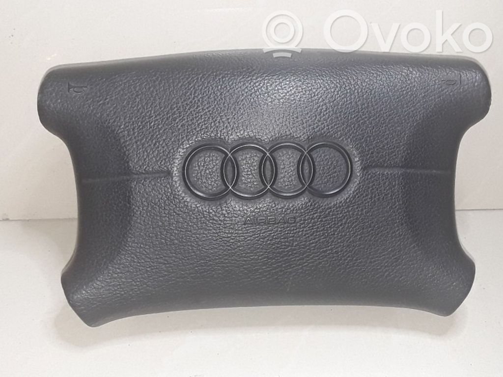 Audi A4 S4 B5 8D Ohjauspyörän turvatyyny 