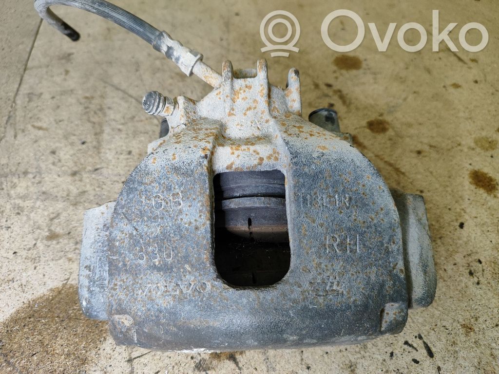 Front brake caliper
