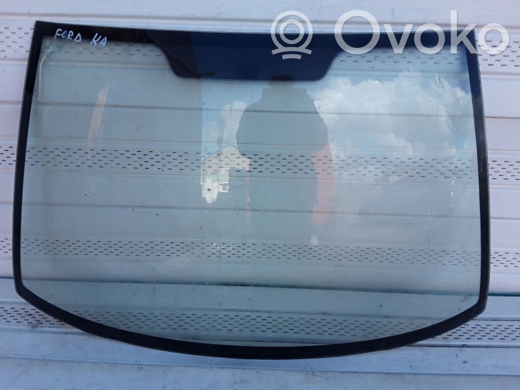 Ford Ka Front windscreen/windshield window 