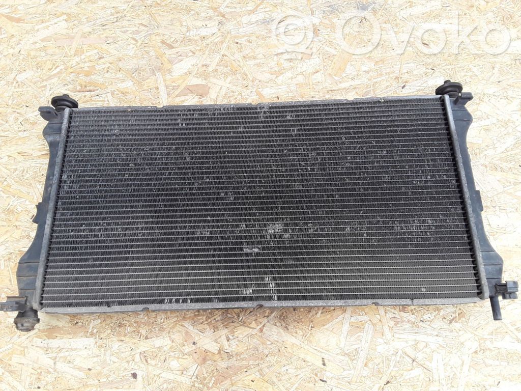 Ford Transit Aušinimo skysčio radiatorius 