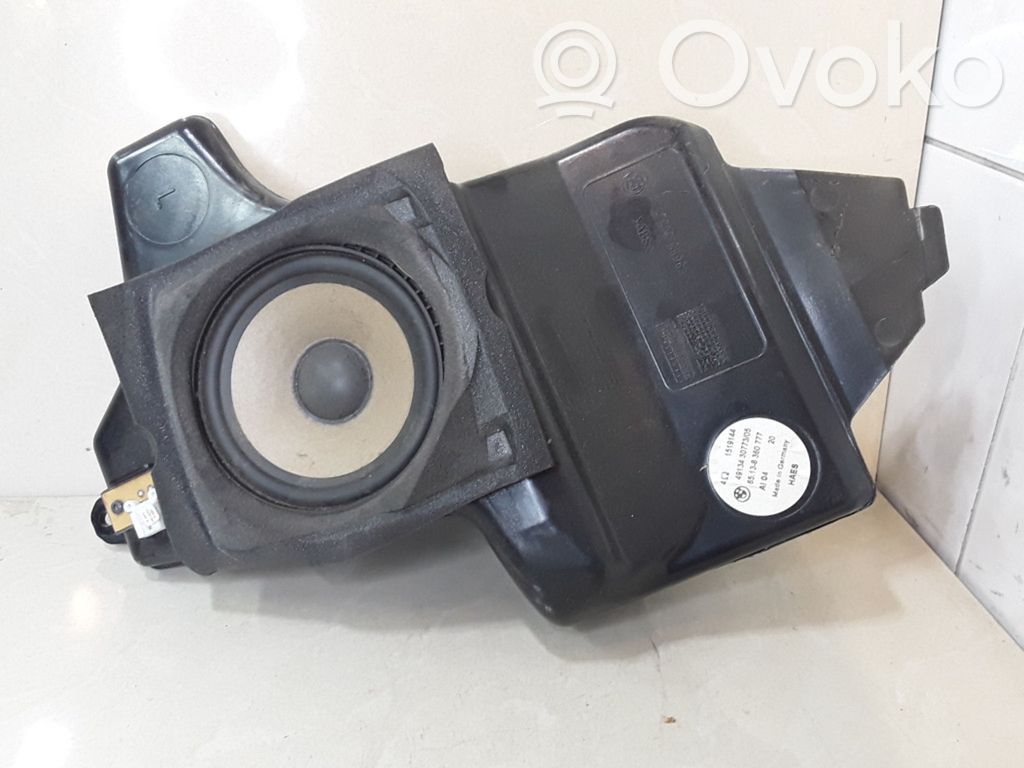 BMW 5 E39 Głośnik drzwi tylnych 