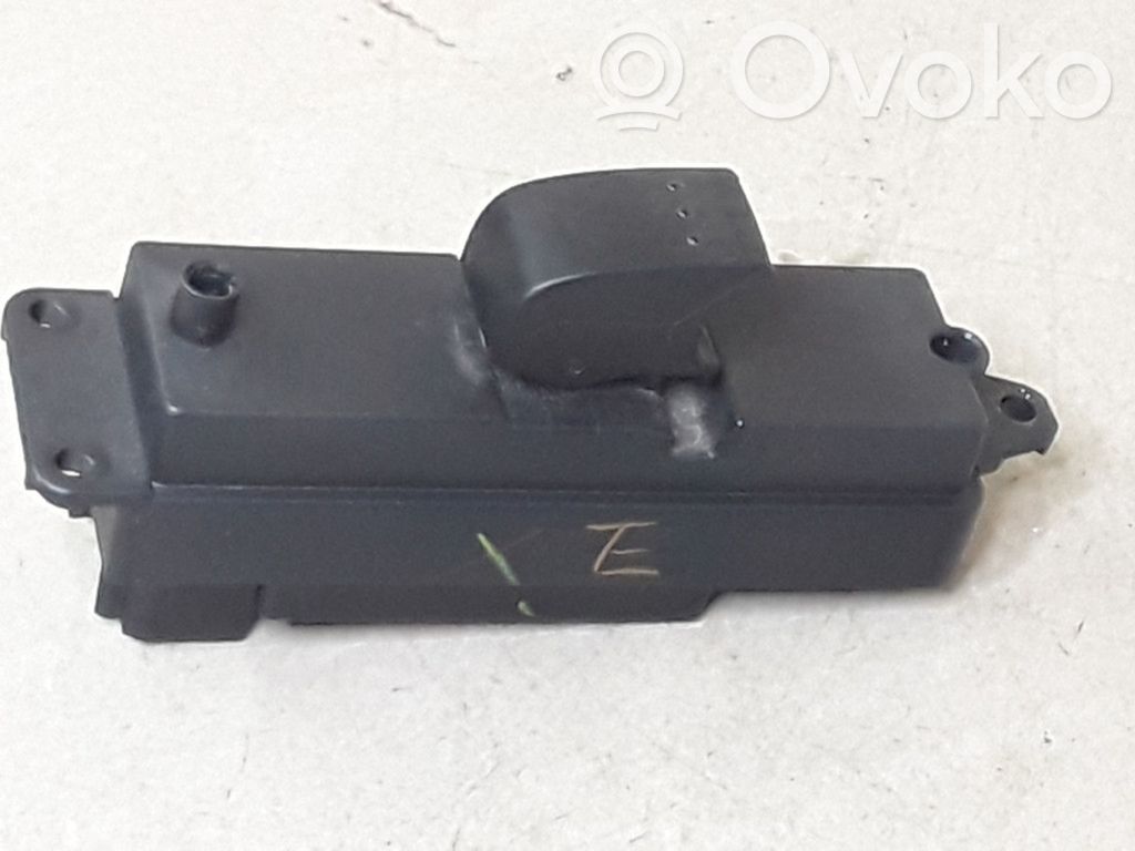 Mazda 3 I Electric window control switch 
