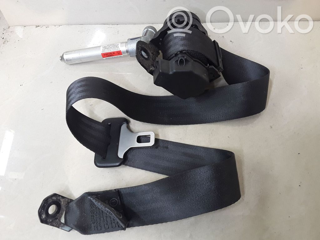 Volvo V50 Cinturón trasero 