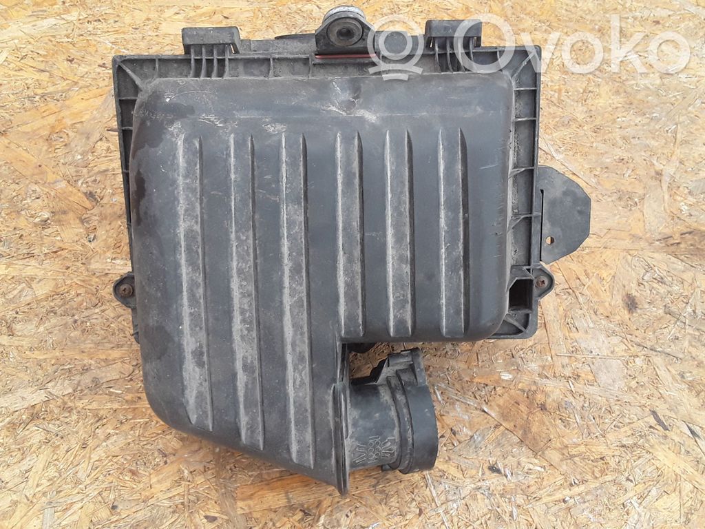 Air filter   YM2X9600GD,7M3183