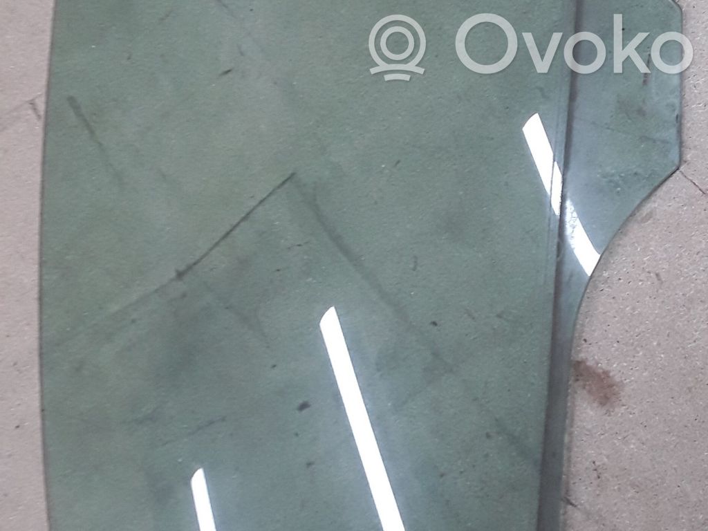 Peugeot 607 Rear door window glass 