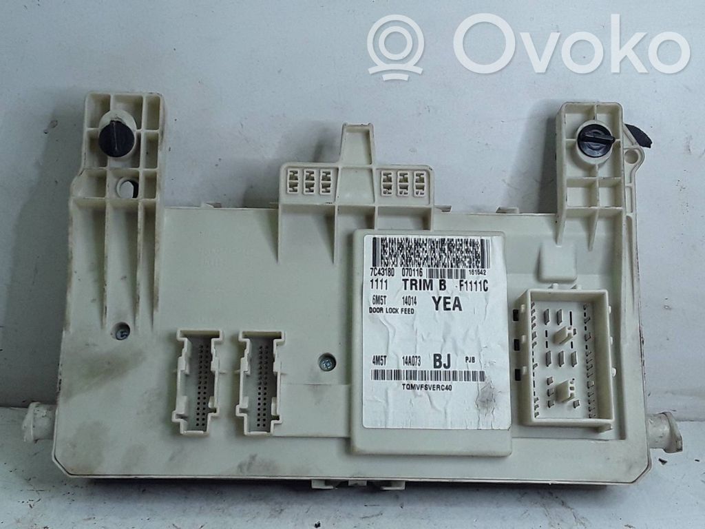 Fuse module   4M5T14A073BJ