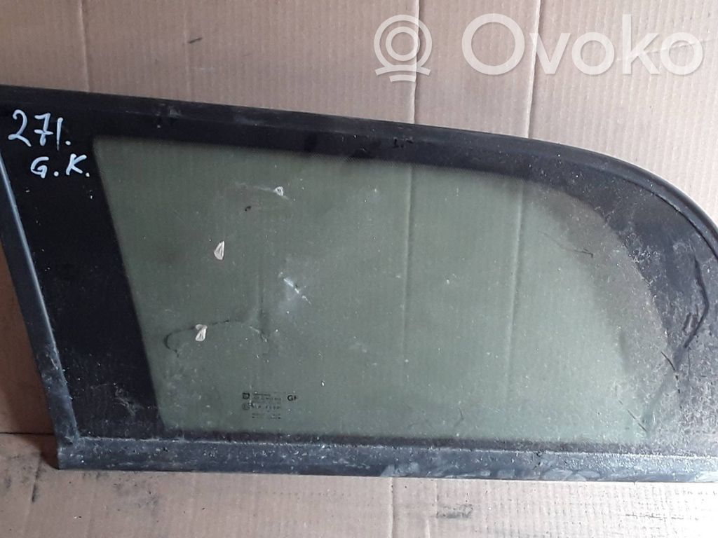 Opel Zafira A Szyba karoseryjna tylna 