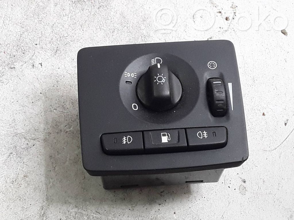 Light switch   30669735,04W35T