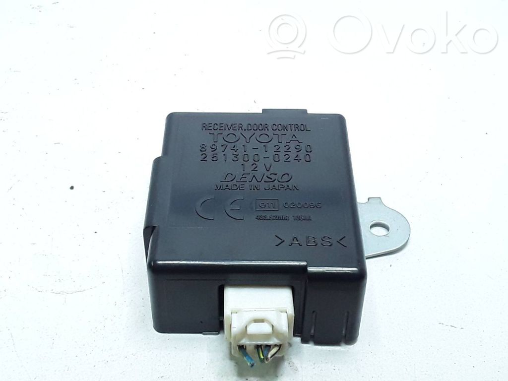 Toyota Corolla E120 E130 Door control unit/module 