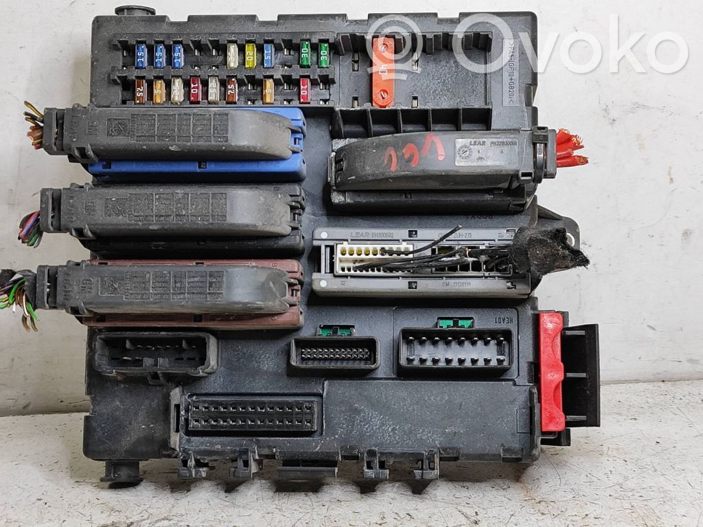 Opel Vectra C Juego de caja de fusibles 