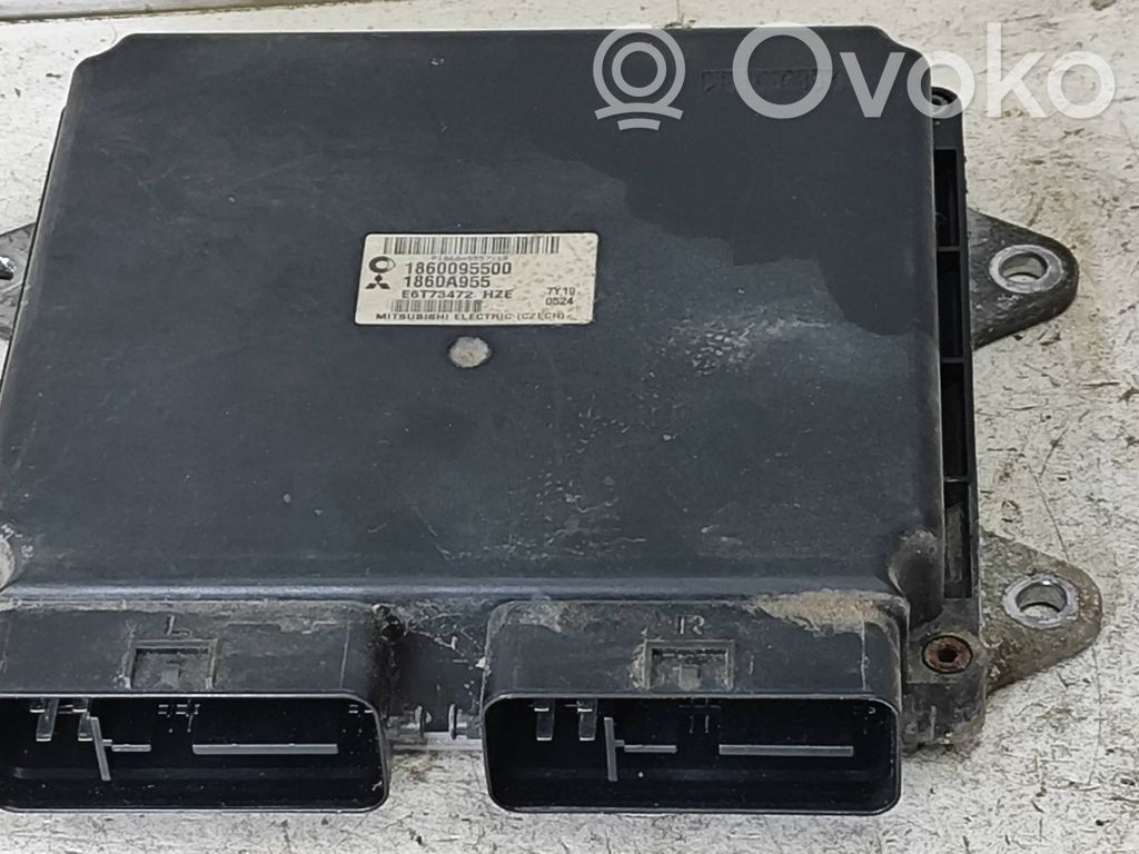 Mitsubishi Colt Engine control unit/module 