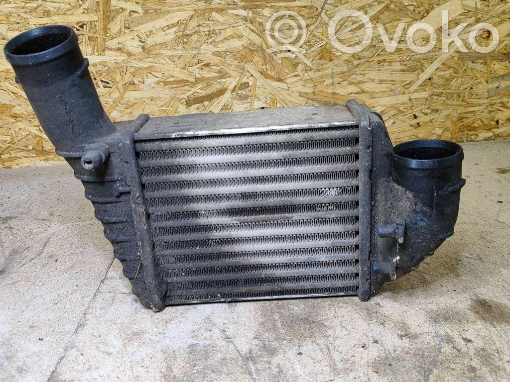 Volkswagen PASSAT B5.5 Intercooler radiator 