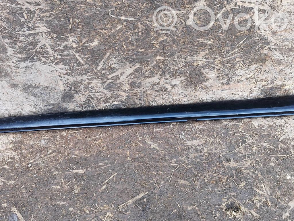 Kynnys   1X43F10608AC