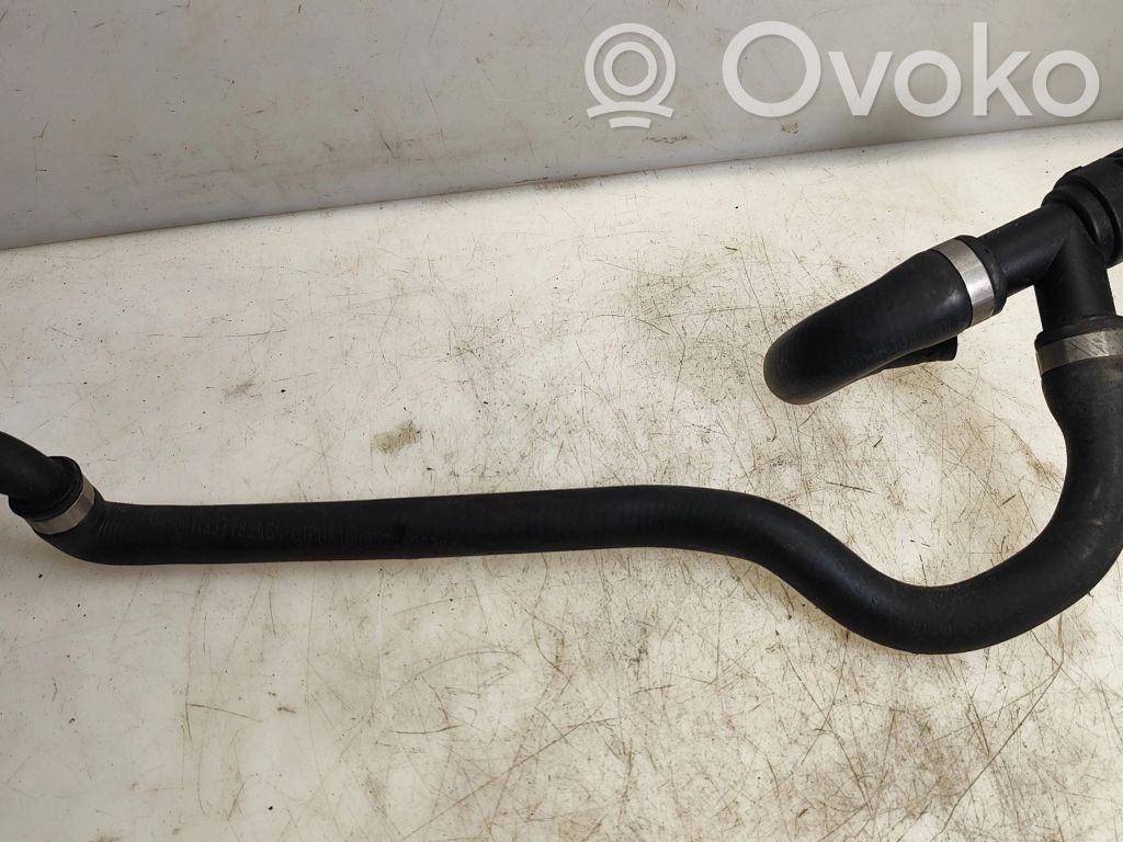 BMW X3 E83 Tuyau de liquide de refroidissement moteur 