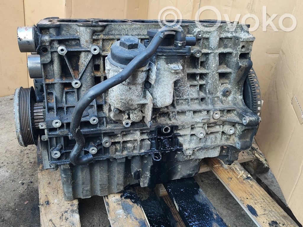 Volvo V70 Engine block 