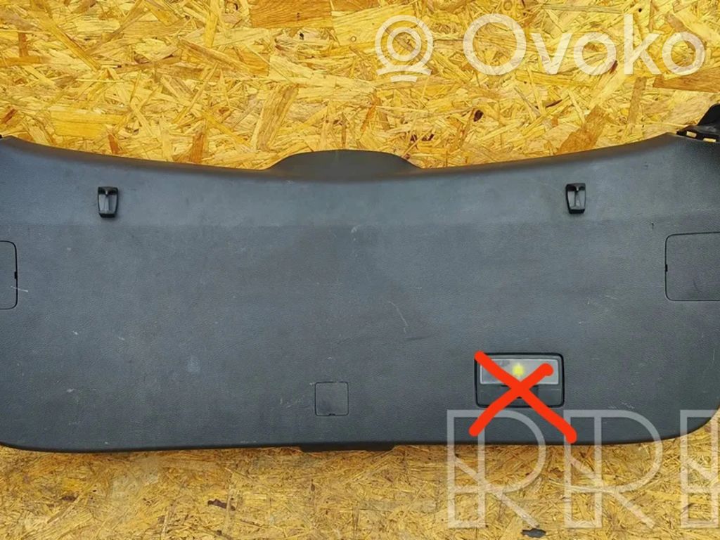 Mazda 6 Tailgate/boot lid cover trim 