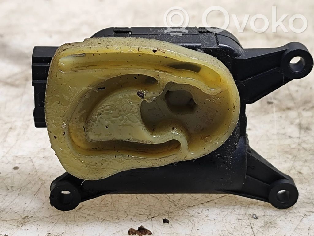 Volkswagen Polo IV 9N3 Двигатель задвижки потока воздуха 
