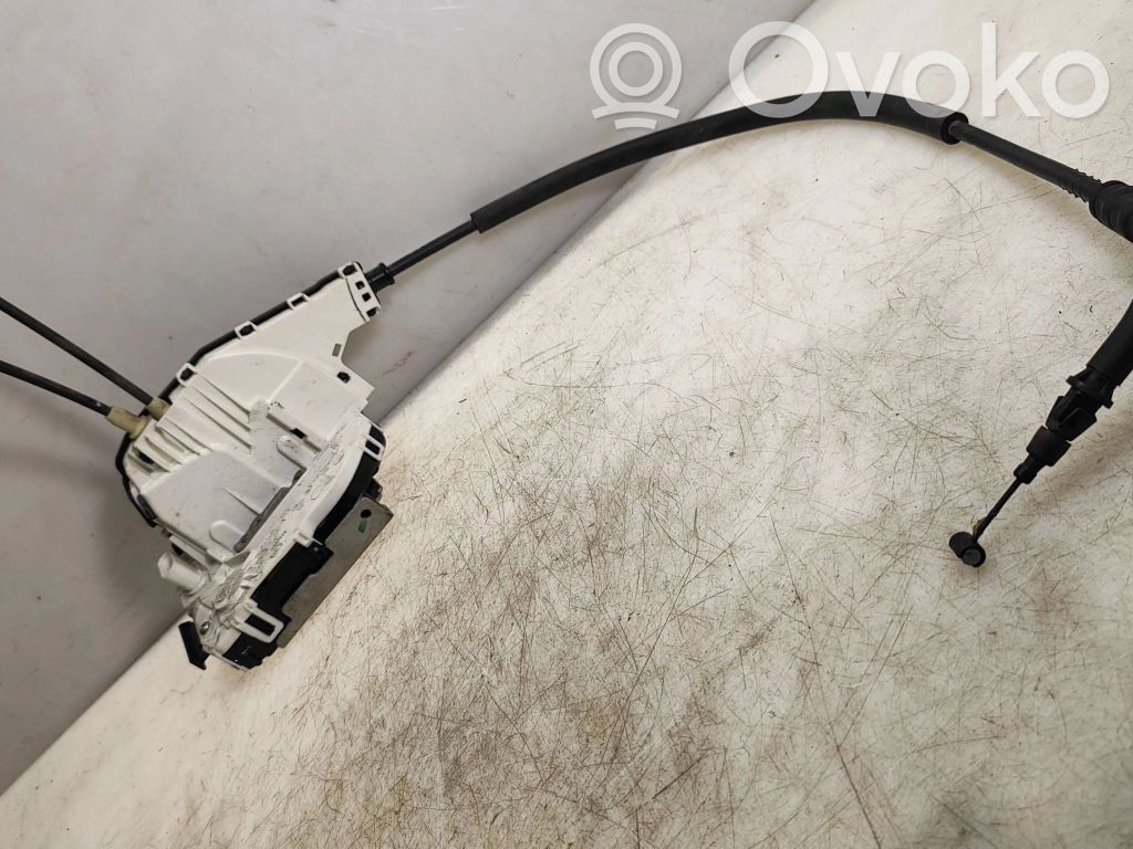 Zamek drzwi tylnych   P04589914AD,T78KD2004,A0351