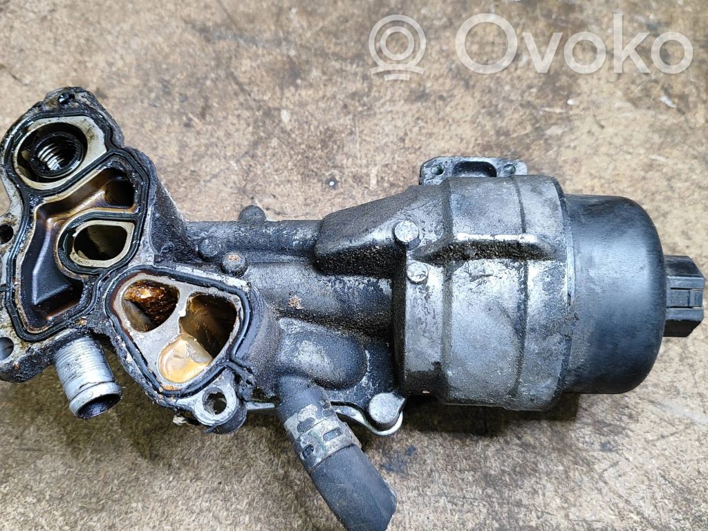 Mocowanie / uchwyt filtra oleju   V754627980,FL520