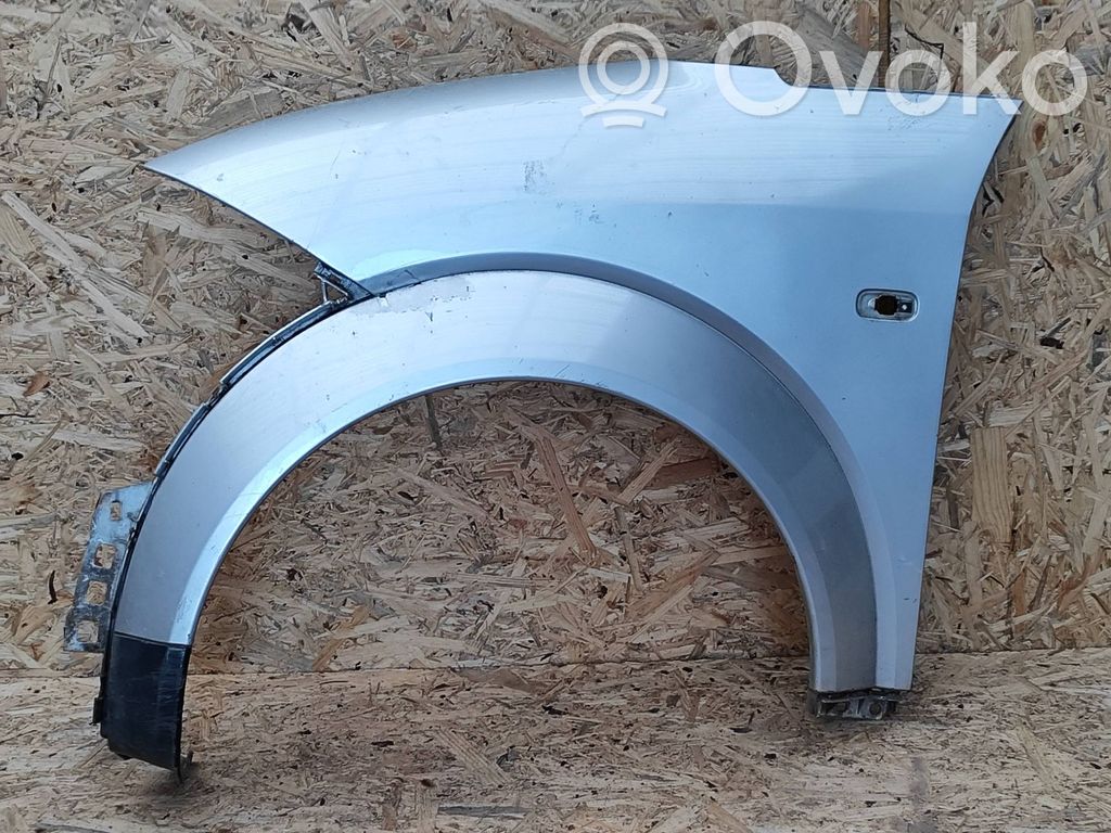 Audi A2 Крыло 