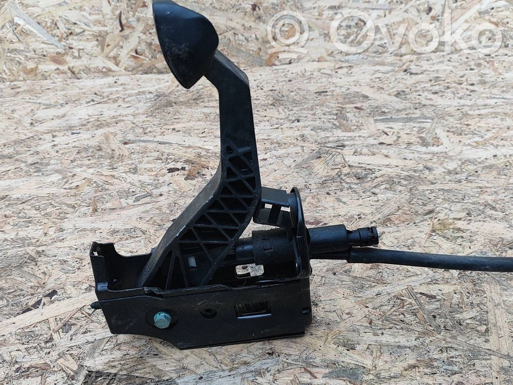 Audi A2 Clutch pedal 