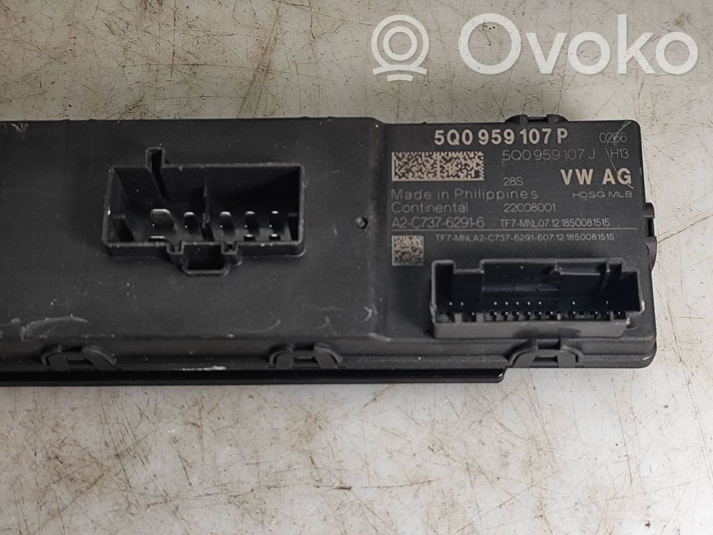 Volkswagen PASSAT B8 Tailgate/trunk control unit/module 