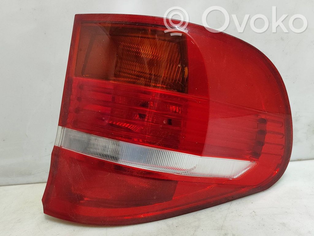 BMW X5 E70 Aizmugurējais lukturis virsbūvē 