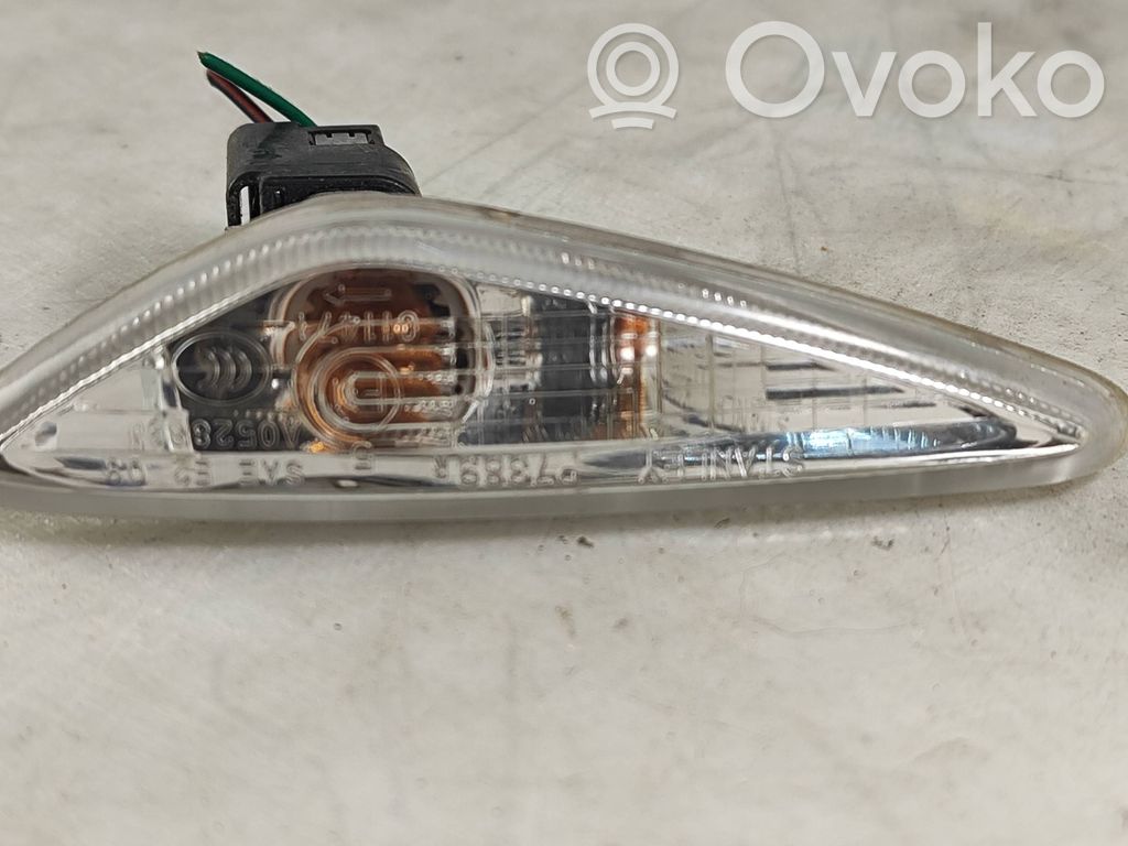 Mazda 6 Front fender indicator light 