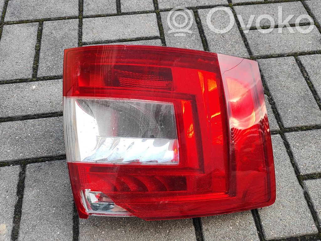 Skoda Octavia Mk3 (5E) Lampa tylna 