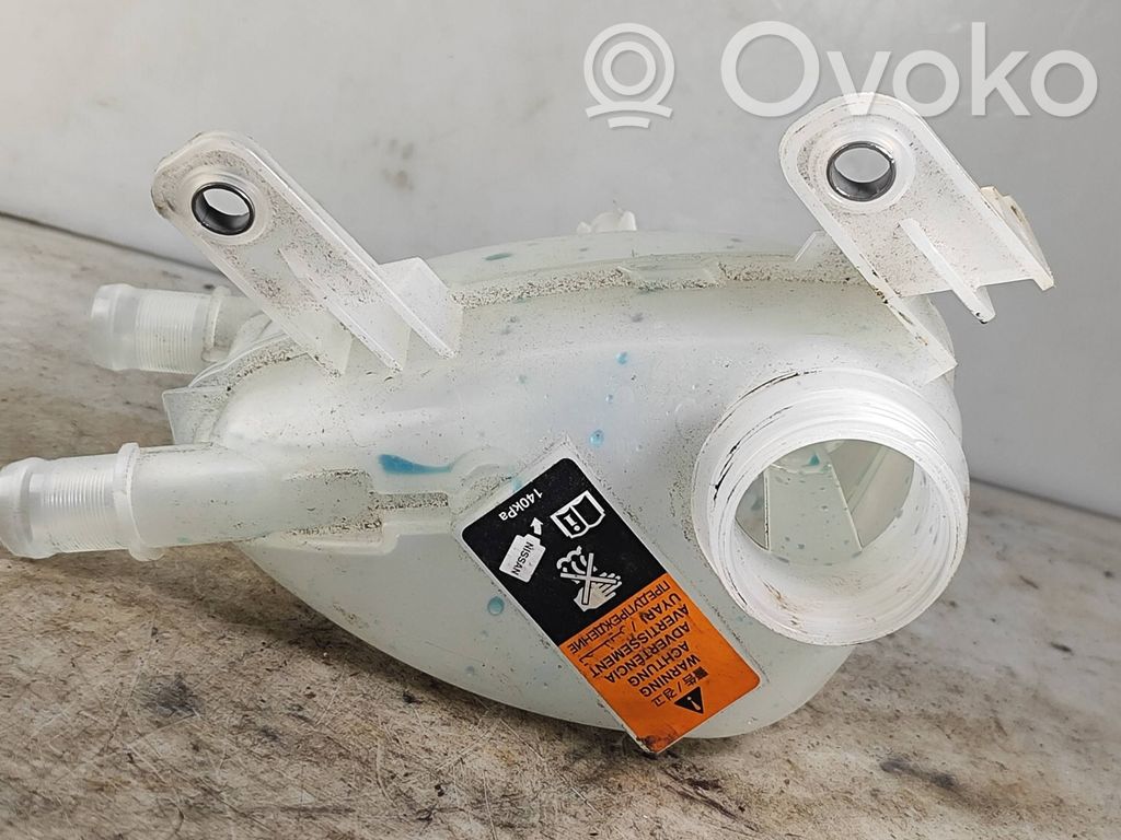 Nissan Qashqai J12 Jäähdytysnesteen paisuntasäiliö 