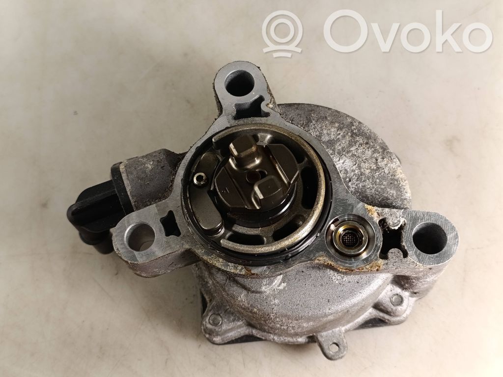 Chrysler 200 Vacuum pump 