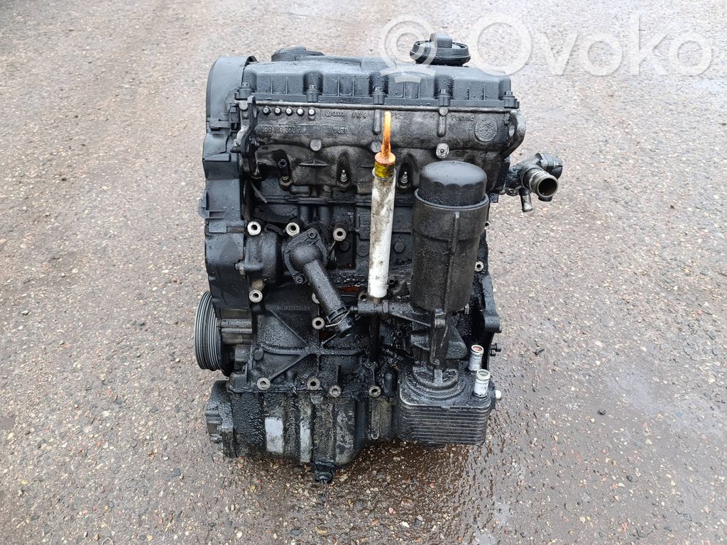 Volkswagen PASSAT B5.5 Motor 