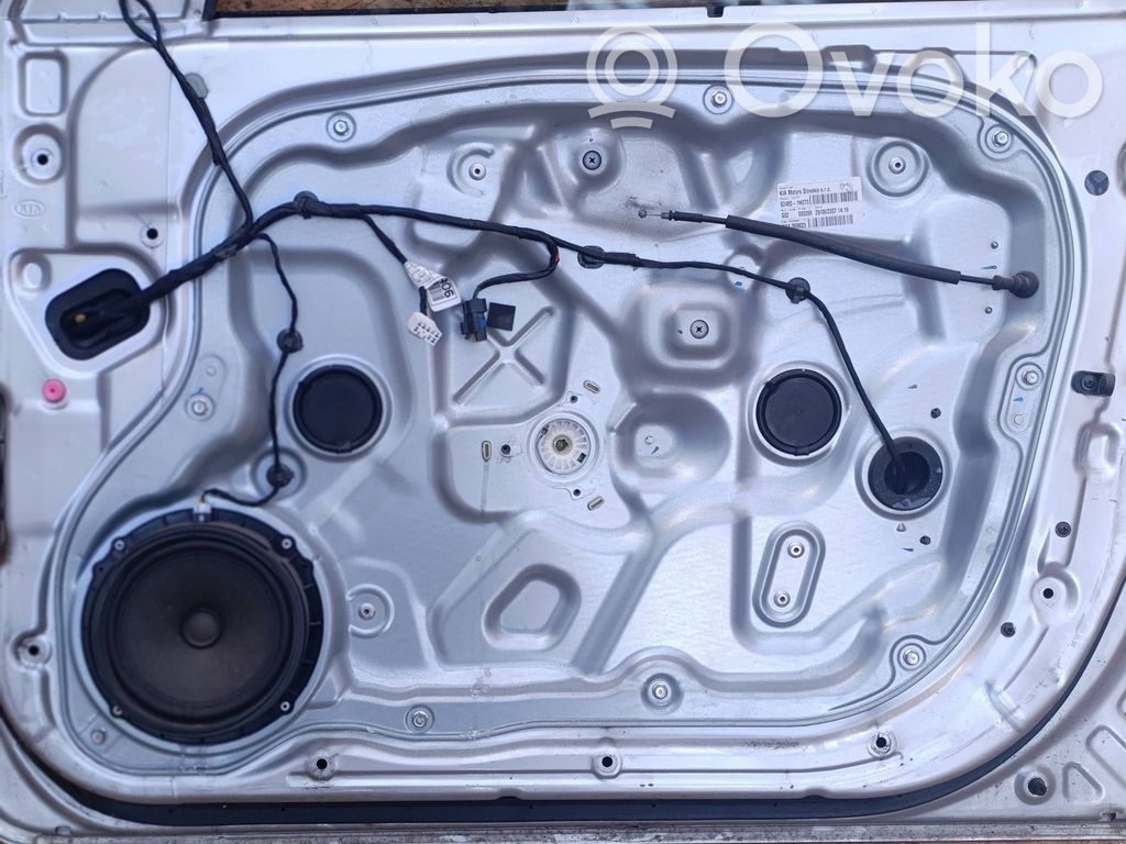 KIA Ceed Etuikkunan nostomekanismi ilman moottoria 