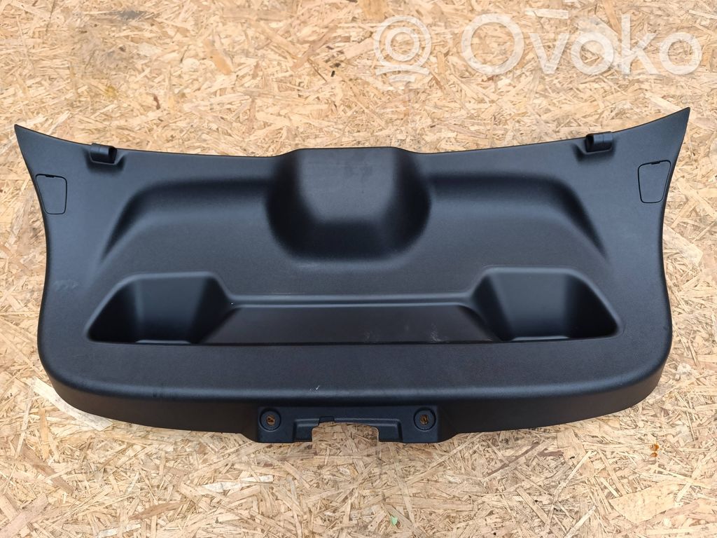 Opel Corsa F Poszycie klapy tylnej bagażnika i inne elementy 