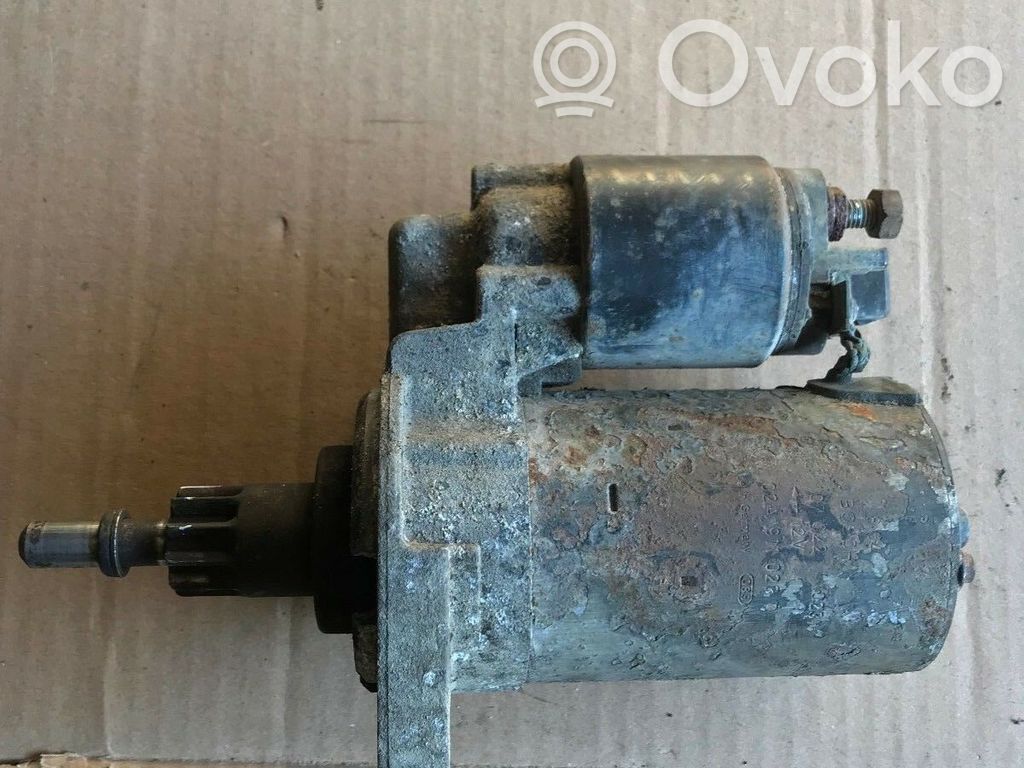 Volkswagen Golf IV Motor de arranque 