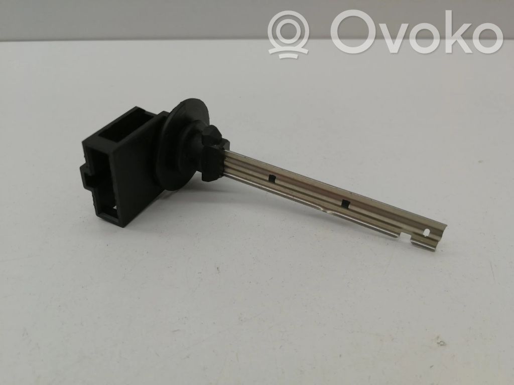 Interior temperature sensor   M7752001