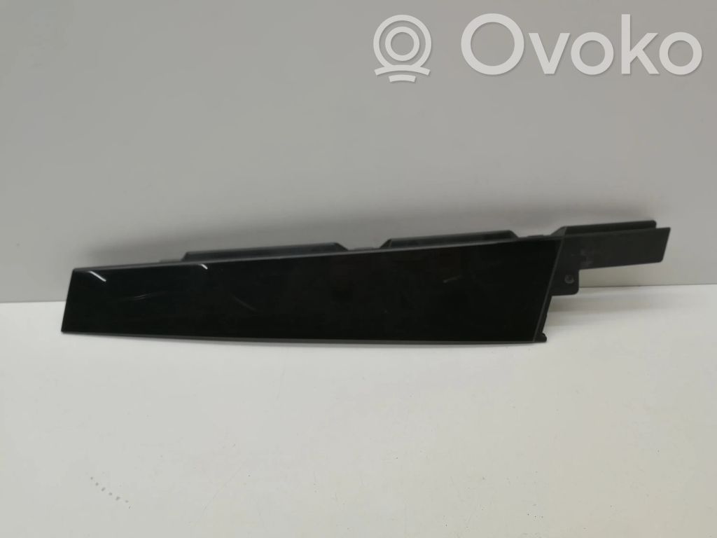 Volkswagen PASSAT B8 Listwa / Uszczelka szyby drzwi przednich 