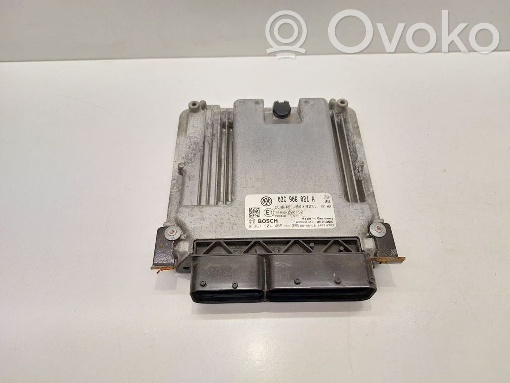 Volkswagen PASSAT B6 Engine control unit/module 