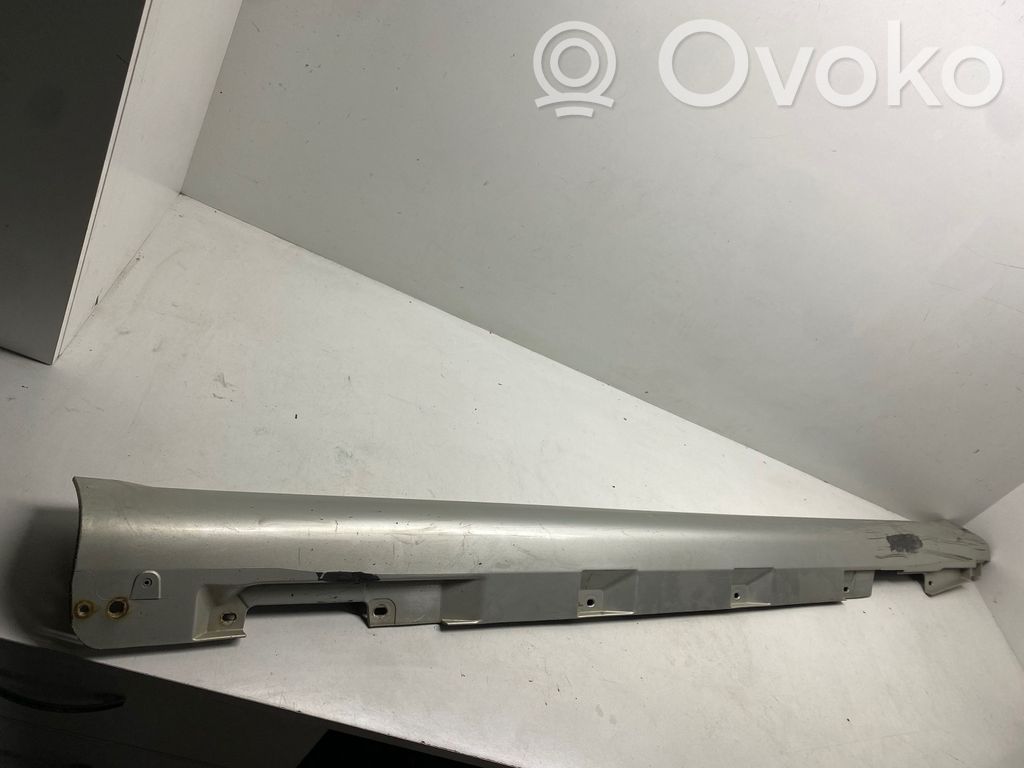 Toyota Corolla Verso AR10 Sill 
