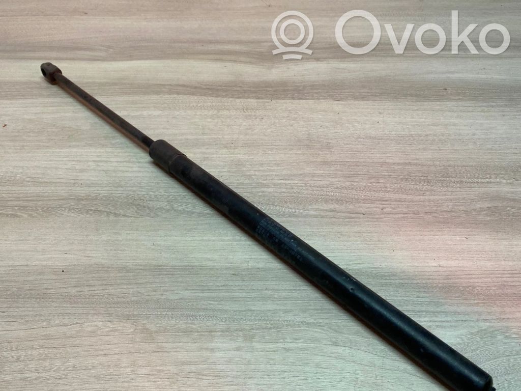 Honda CR-V Tailgate/trunk strut/damper 