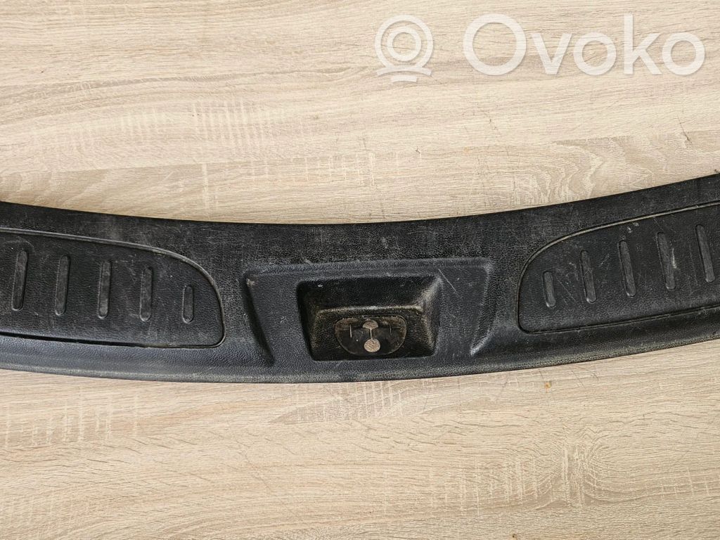 Dodge Durango III Protector del borde del maletero/compartimento de carga 