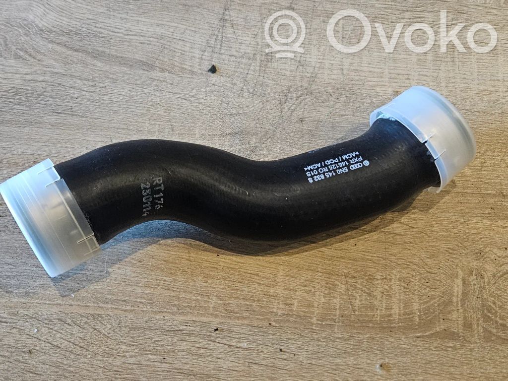 Volkswagen Tiguan Intercooler hose/pipe 