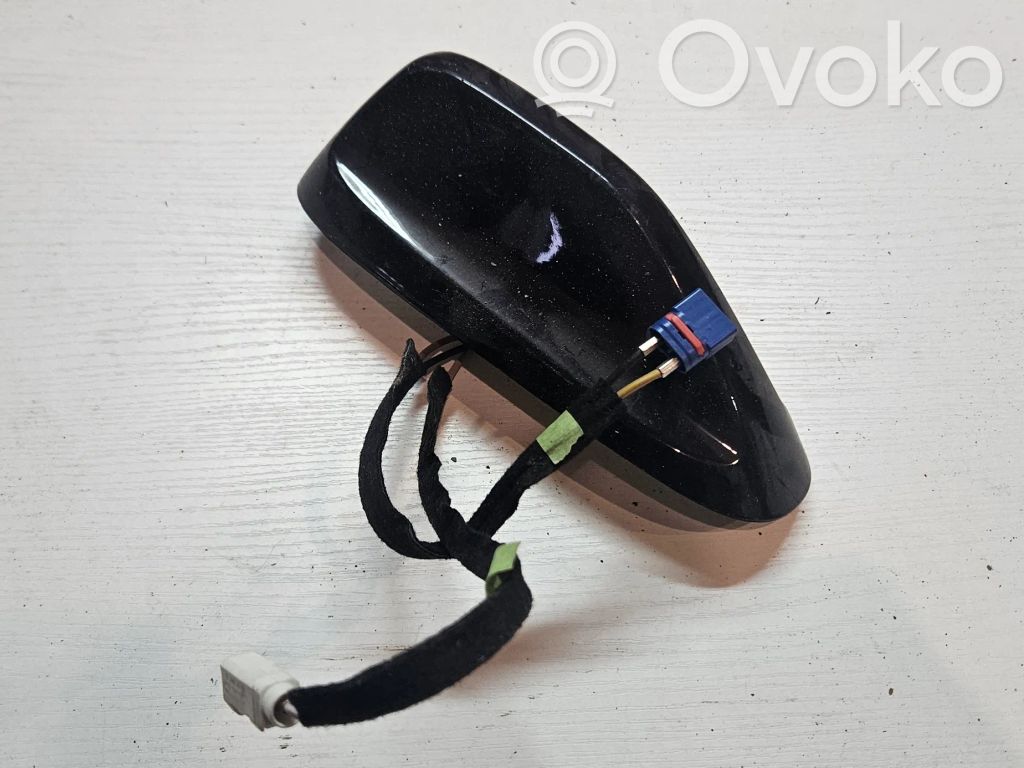 GPS-pystyantenni   P6DE46AXRAA,00532161840