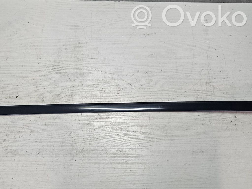 Chrysler Pacifica Oven lasin lista 