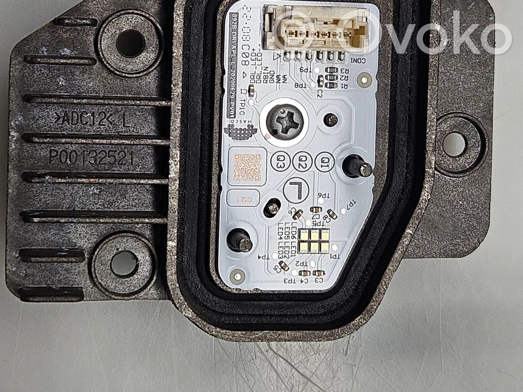 Toyota Corolla Cross Módulo de control de balasto LED 
