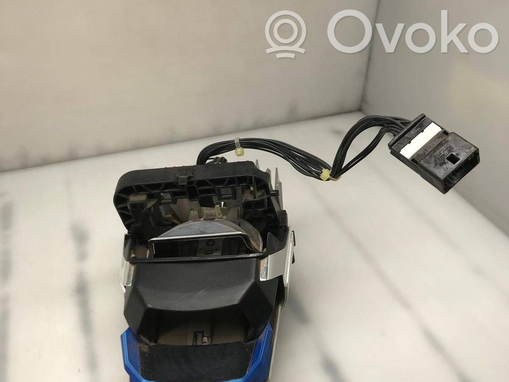 BMW X7 G07 Element lampy przedniej 