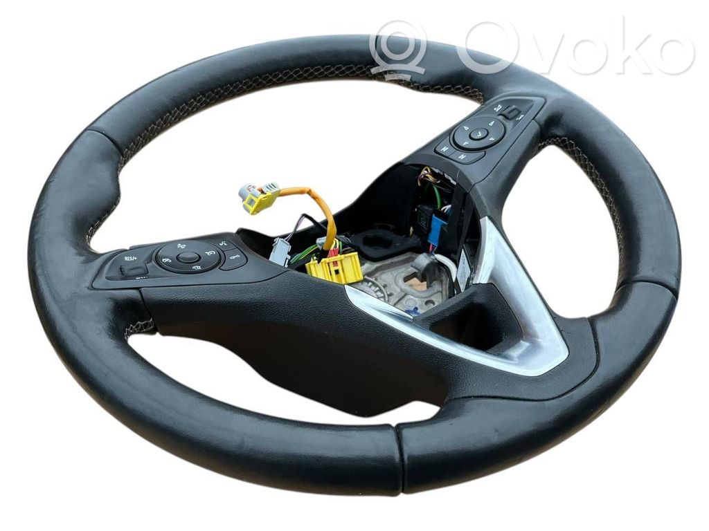 Opel Astra K Ohjauspyörä 