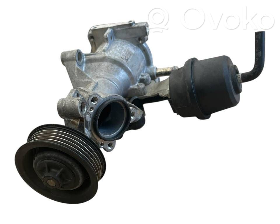 Mercedes-Benz B W246 W242 Pompa wody 