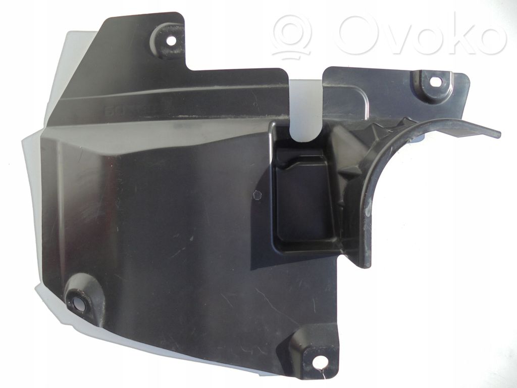 Mazda 3 II Engine splash shield/under tray 