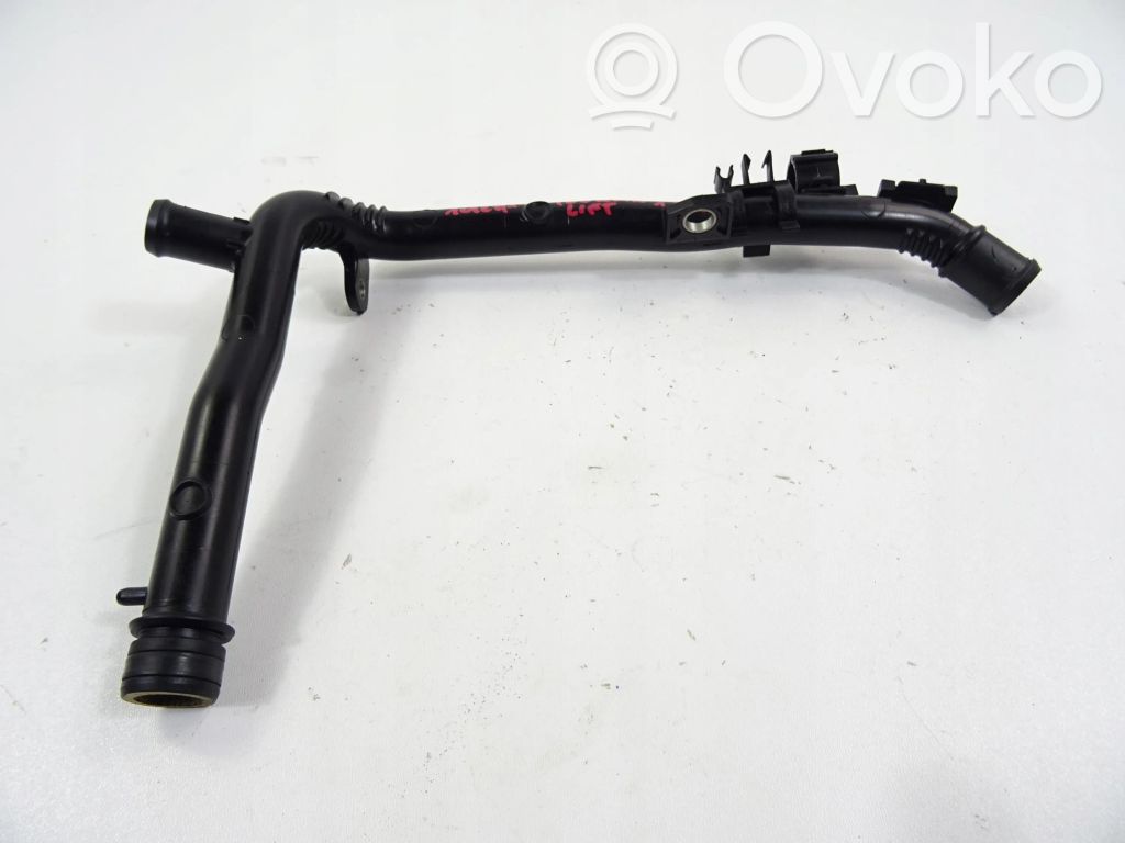 Volkswagen Touran III Engine coolant pipe/hose 
